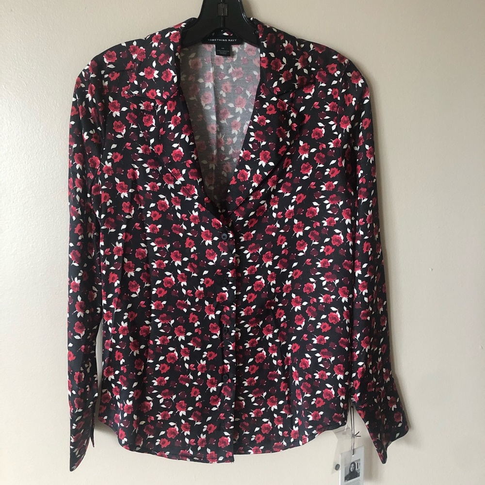 Something Navy Rose Printed Blouse